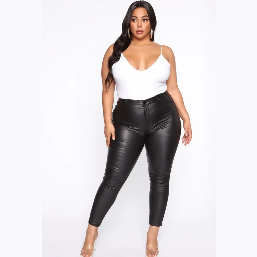NWT Fashion Nova I Dare You PU Leather Pants